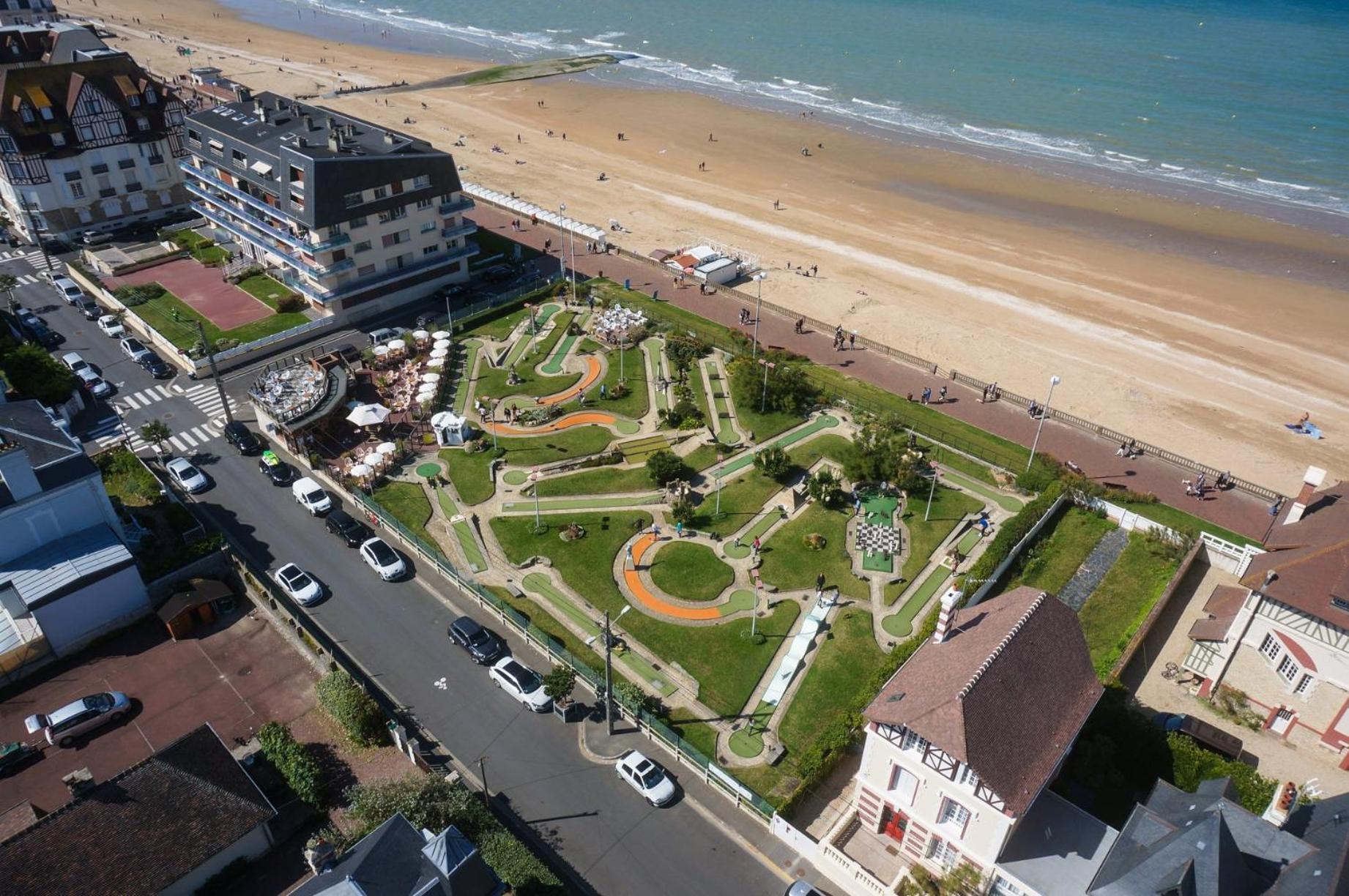 Vakantiehuis Le De La - 2ch, 2 Sdb - Terrasse - Deco De Charme - 500m Cabourg